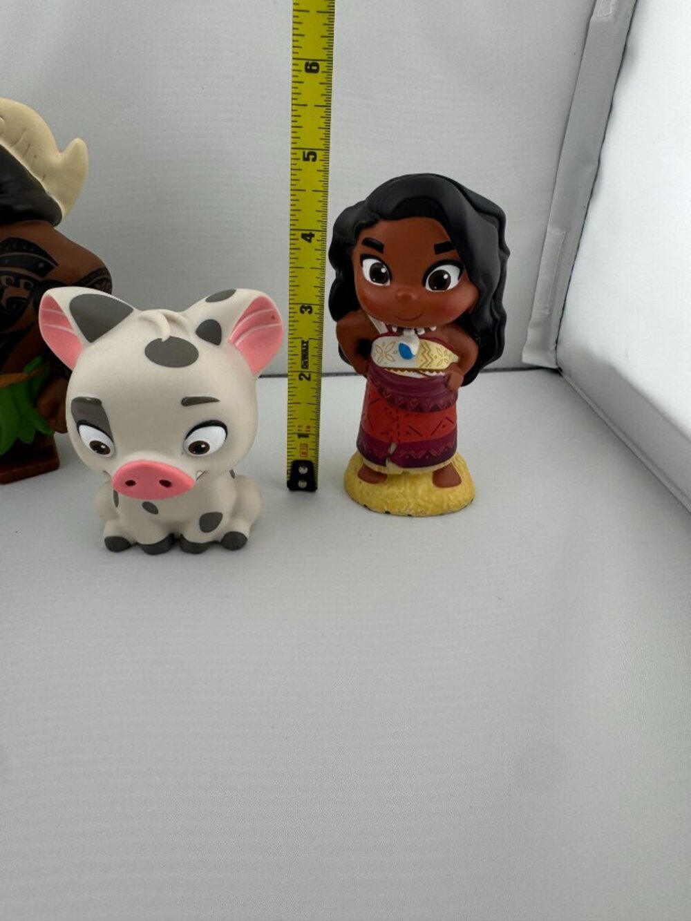 Disney Moana 4-Piece Vinyl Figurine Set Maui Pua HeiHei Collectibles - Picture 8 of 9